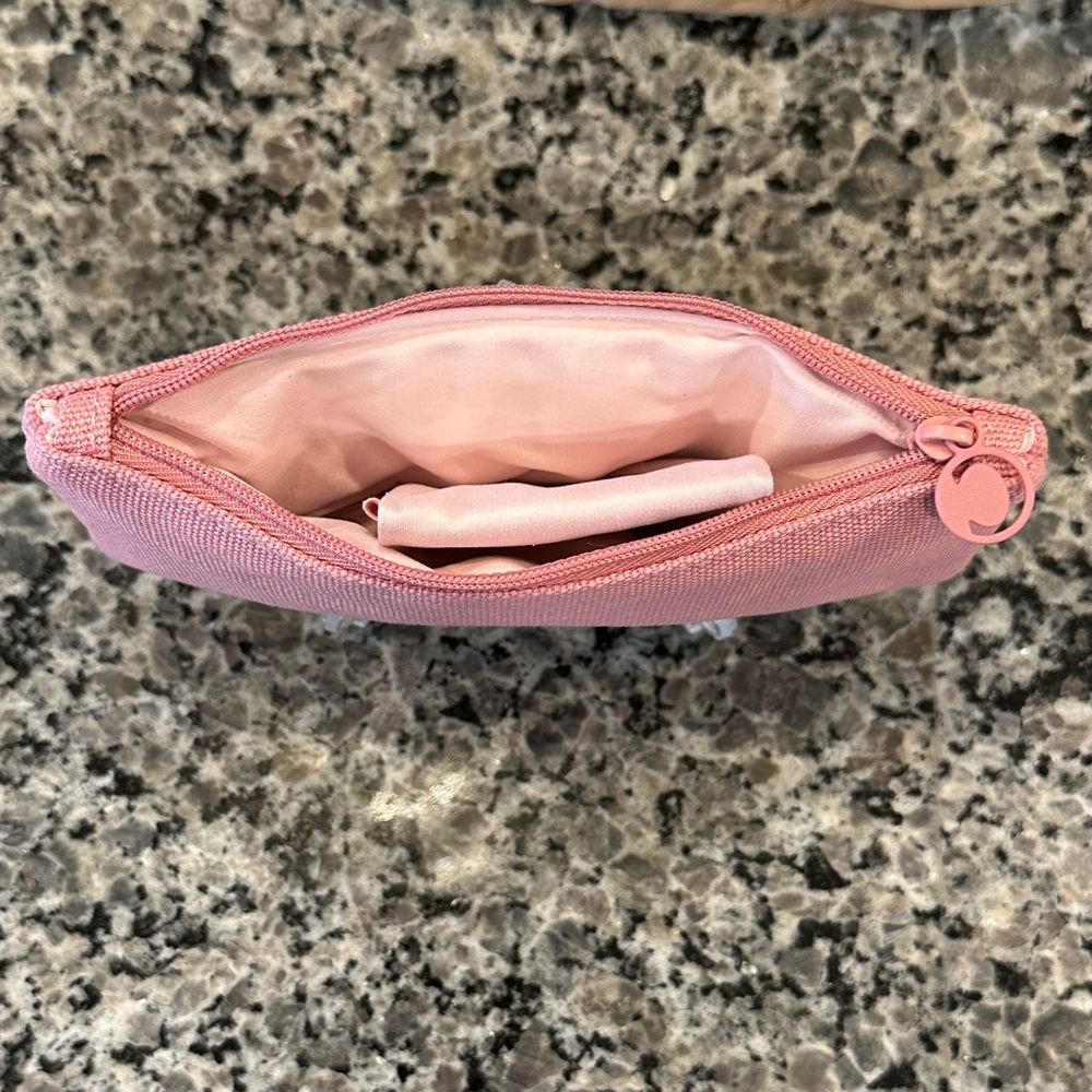 ✨CHLOE LIKE NEW Case Sunglasses Eyewear ORIGINAL Soft Cleaning Cloth Pink - Picture 3 of 11